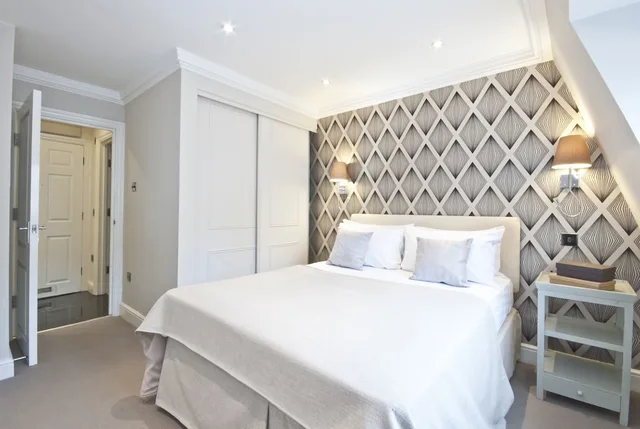 شقة سوبيريور بسرير كوين وسريرين منفصلين بشرفة بغرفتي نوم، Apartment Queensgate Court 4/10