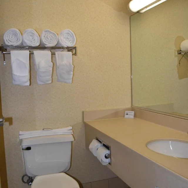 غرفة بسرير كوين لذوي الإعاقة، Motel6 Anderson, IN - Indianapolis 9/10