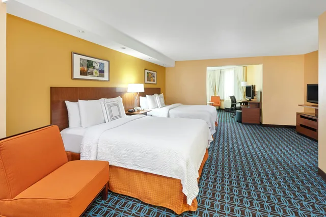 جناح بسريرين كوين، Fairfield Inn Suites Chicago Lombard 1/2