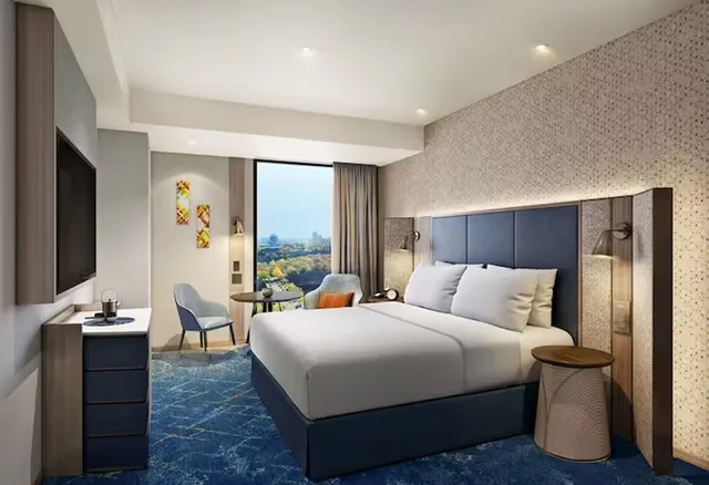 غرفة تنفيذية بسرير كينج، DoubleTree by Hilton Osaka Castle 1/5