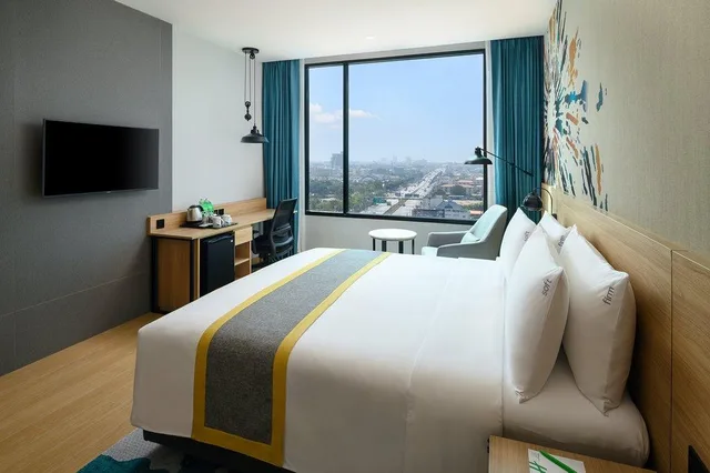 Room, Double Bed, Accessible, Holiday Inn Suites Siracha Laemchabang 3/10