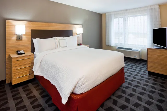 جناح بإطلالة على المدينة بغرفتي نوم، Towneplace Suites Sioux Falls South 2/3