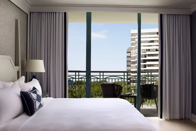 1 Bedroom, Executive, King Bed, Bay View, Balcony، The Ritz Carlton Coconut Grove Miami 2/6