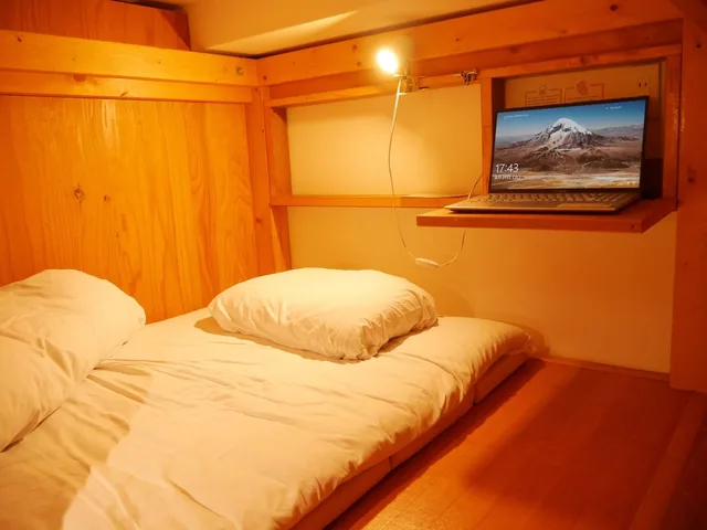 Mixed Dorm, 8 Beds, Adult Only، J-Hoppers Osaka Universal 5/10