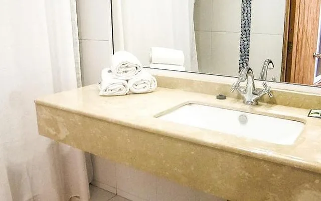 غرفة سوبيريور ثلاثية، Hotel Montecarlo 4/6