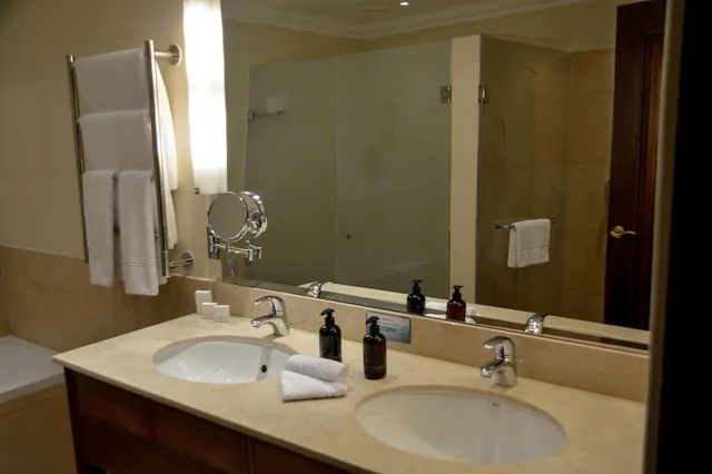 Standard, King Bed, Asara Wine Estate and Hotel 1/1