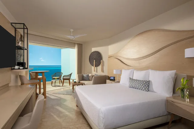 Allure, Junior Suite, King Bed, Ocean View، BREATHLESS CANCUN SOUL RESORT AND SPA 4/10