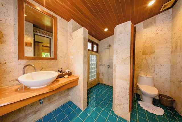 Tropical Villa Twin Bed، Sand Sea Resort Railay Beach 2/3