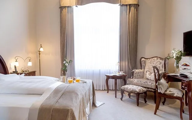 Room, Single, Land Side، Miramar Hotel 1/3
