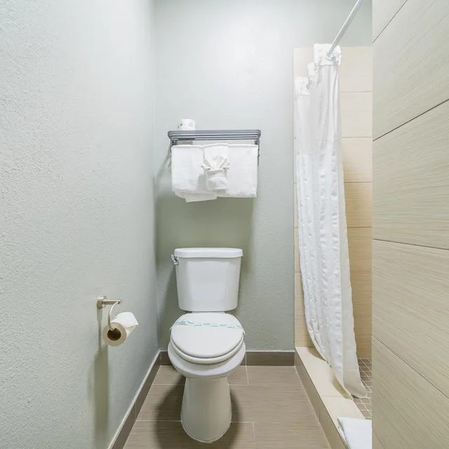 غرفة بسرير مزدوج يُسمح فيها بالحيوانات الأليفة، Urban Boutique Hotel 9/10