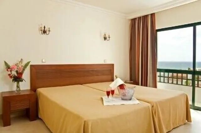 2 Bedrooms, Atlantic, Apartment, 4 Beds, Sofa, Balcony، Cerro Mar Atlantico 3/5