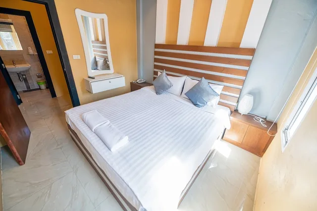 Deluxe, Suite, 1 King and 1 Single Beds, The Train Resort And Spa 9/10
