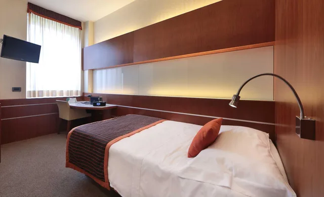 غرفة قياسية مفردة، Best Western Hotel Madison 4/8