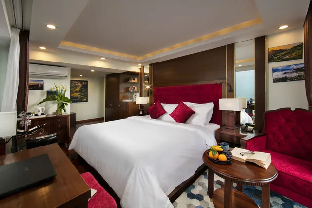 Horizon, Balcony, Corner، Sapa Horizon Hotel 1/4