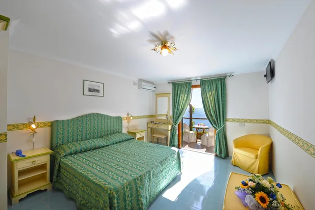 غرفة قياسية، Hotel Torre Saracena 1/1