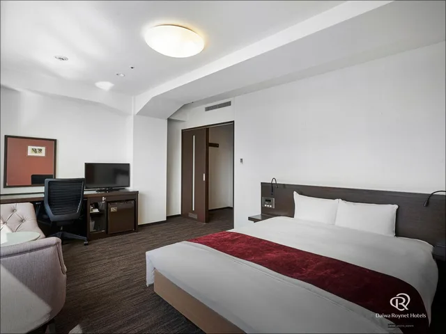 غرفة بريميير بسرير كوين للمدخنين، Daiwa Roynet Okayama Ekimae Hotel 1/1