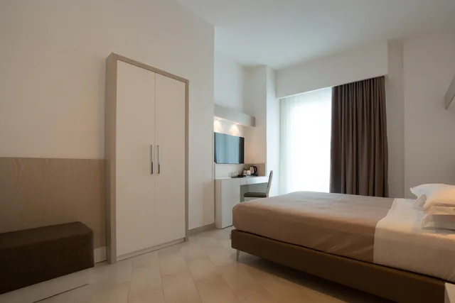 غرفة ديلوكس بسرير مزدوج أو سريرين منفصلين بإطلالة على البحر، Hotel Giosue A Mare 3/10