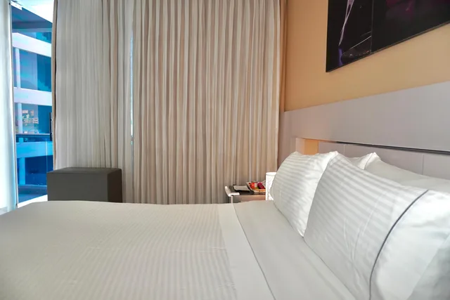 Standard, Hotel Florida Sinu 6/8