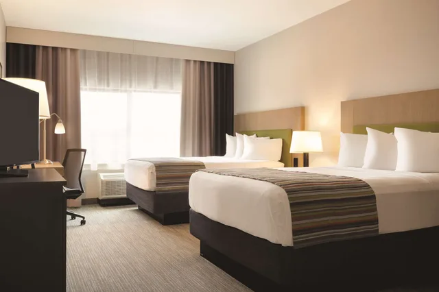 Room, 2 Queen Beds, Country Inn & Suites By Radisson, Page, Az 1/3
