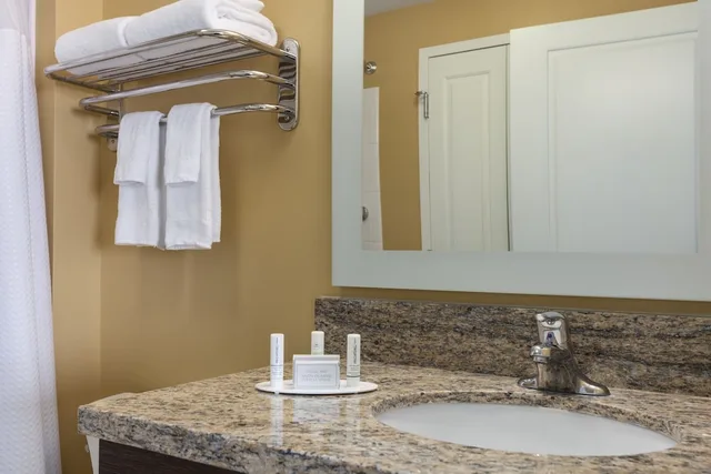 جناح بسرير كوين بغرفة نوم واحدة، Towneplace Suites By Marriott Harrisburg West Mechanicsburg 4/4