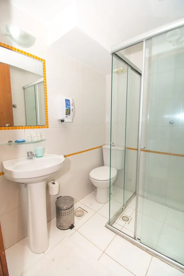 جناح كلاسيكي بسرير مزدوج وسرير فردي، Bamboo Buzios Hostel 9/9