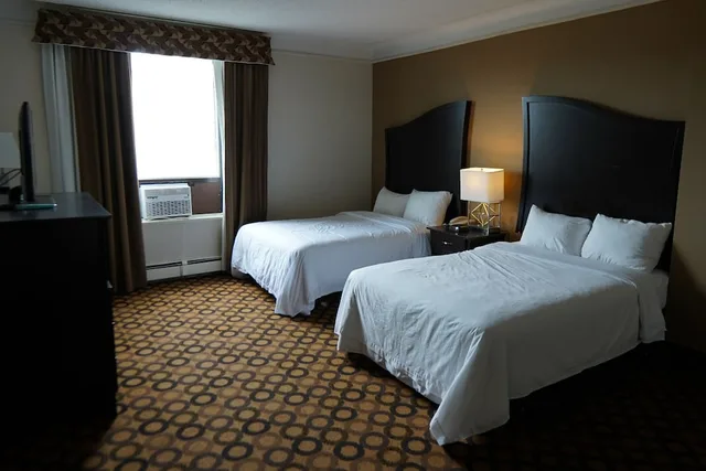 City, 2 Double Beds، Prince Arthur Waterfront Hotel & Suites 3/4