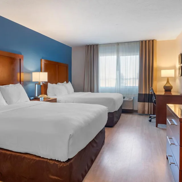 جناح بسرير كوين يُسمح فيها بالحيوانات الأليفة، Comfort Inn & Suites Beaver - Interstate 15 North 1/6