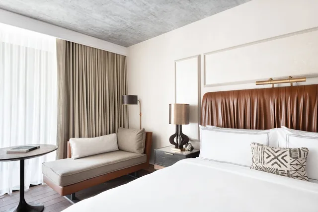 Studio, King Bed, Water View، The Ben, Autograph Collection 2/4