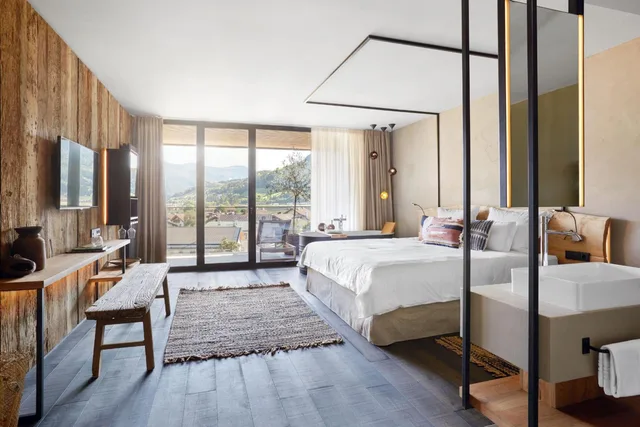 جناح ديلوكس، Hotel Löwenhof 3/5