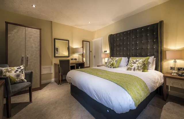 غرفة كلاسيكية بسرير مزدوج، The Golden Fleece Hotel 1/3