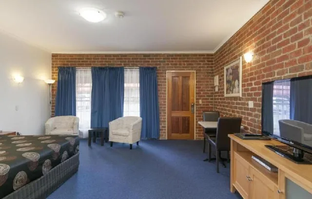 Spa, Suite, King Bed، Yarra Valley Motel 4/8