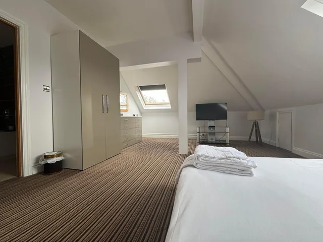 1 Bedroom, Loft, Apartment، Parkside International Hotel 4/10