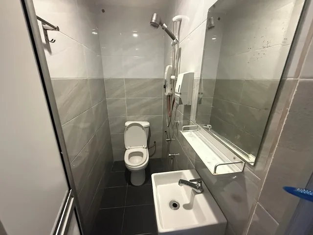 غرفة قياسية بسرير كوين، Tiong Nam Hotel 8/9