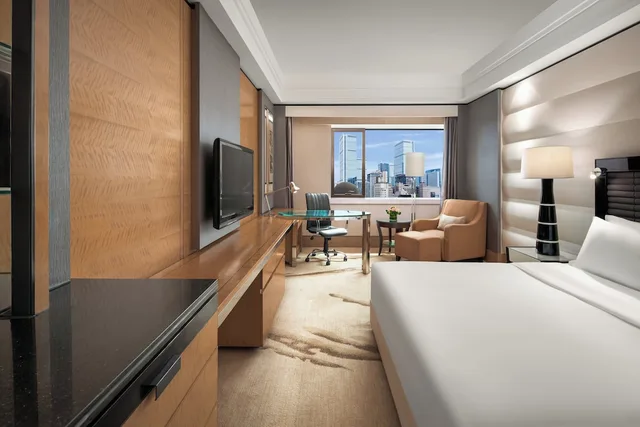 غرفة بريميوم بسرير كينج، Crowne Plaza Chengdu City Center 2/5