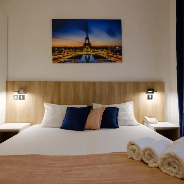 غرفة بسرير مزدوج أو سريرين منفصلين، Airport Garni Hotel Belgrade 10/10
