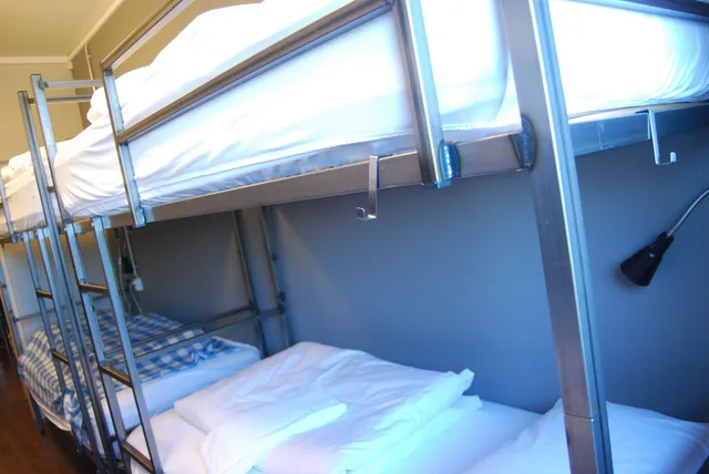 Private, Quadruple, 4 Bunk Beds, Shared Bathroom، Tehusi Hostel 3/7