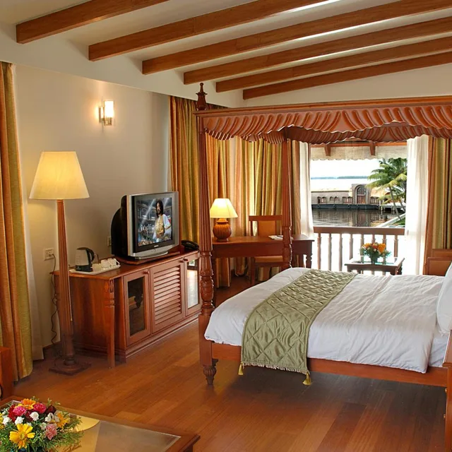 Superior, Suite, Lake Front، Lemon Tree Vembanad Lake Resort Muhamma 4/5