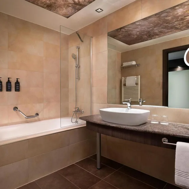 غرفة ديلوكس بسريرين منفصلين، Sheraton Milan Malpensa Airport Hotel & Conference Centre 4/5