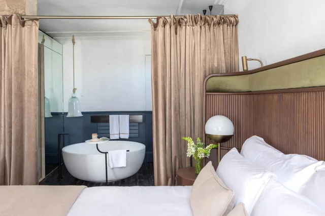 Roof Top, Suite, King Bed, Hot Tub, Terrace، Can Bordoy Grand House And Garden 3/3
