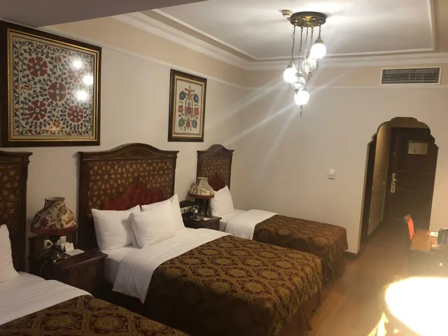 غرفة ديلوكس رباعية، Sultanhan Hotel 2/6