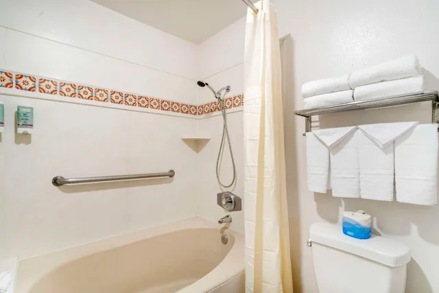 جناح لذوي الإعاقة، Best Western Casa Grande Inn 5/5