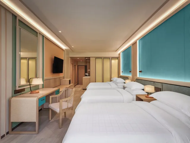 Family, King and Twin Beds, Dusit Thani Krabi Beach Resort 1/9