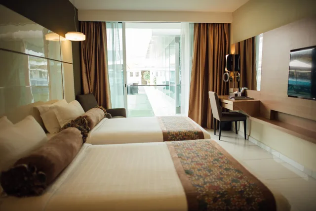 Deluxe, Twin Beds, Sfera Hotel 2/2