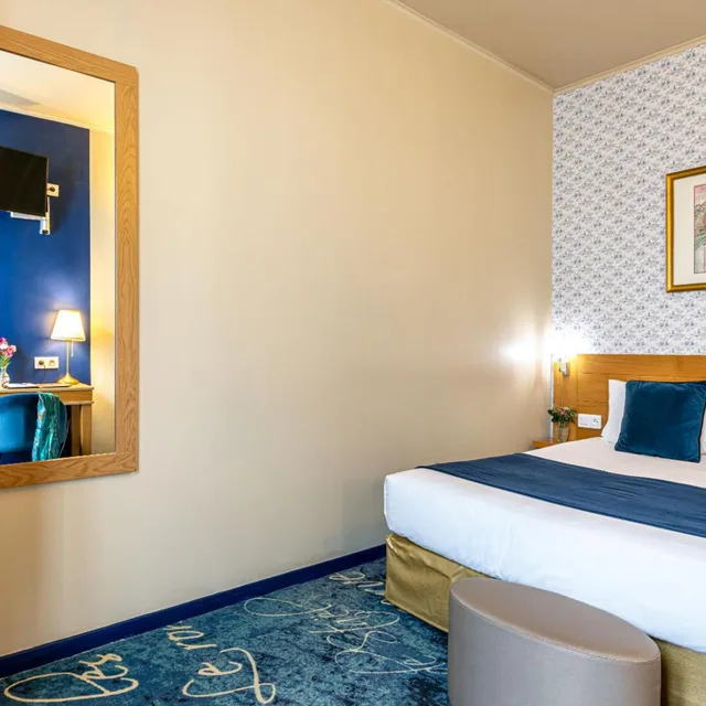 Musset, Superior، Hotel Romance Malesherbes By Patrick Hayat Formerly Romance Malesherbes 3/10