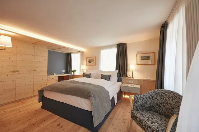 غرفة سوبيريور بسرير كينج، GOLDENE ROSE KARTHAUS 2/3