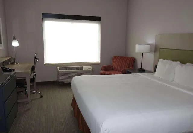 جناح بسرير كينج بحوض جاكوزي، Country Inn Suites By Radisson Round Rock Tx 1/1