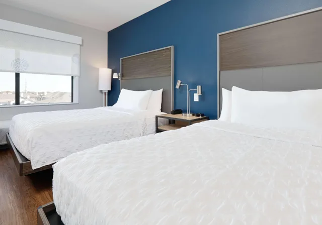 غرفة بسرير كوين لذوي الإعاقة، Tru By Hilton Euless Dfw West Tx 2/3