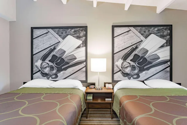 غرفة رباعية لذوي الإعاقة، Super 8 By Wyndham Melbourne 1/1