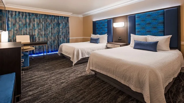 جناح بسرير كينج وسريرين كوين، Best Western Plus Novato Oaks Inn 2/5
