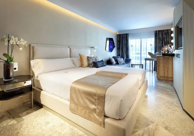 Superior, Twin Beds, Station View, Sofa، Ushuaia Ibiza Beach Hotel - Adults Only 1/2